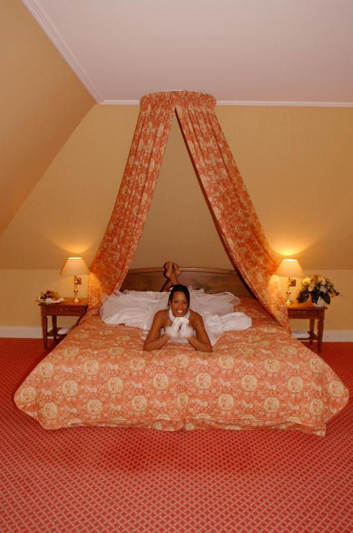 Hotel Altes Gymnasium Husum  Pokoj fotografie