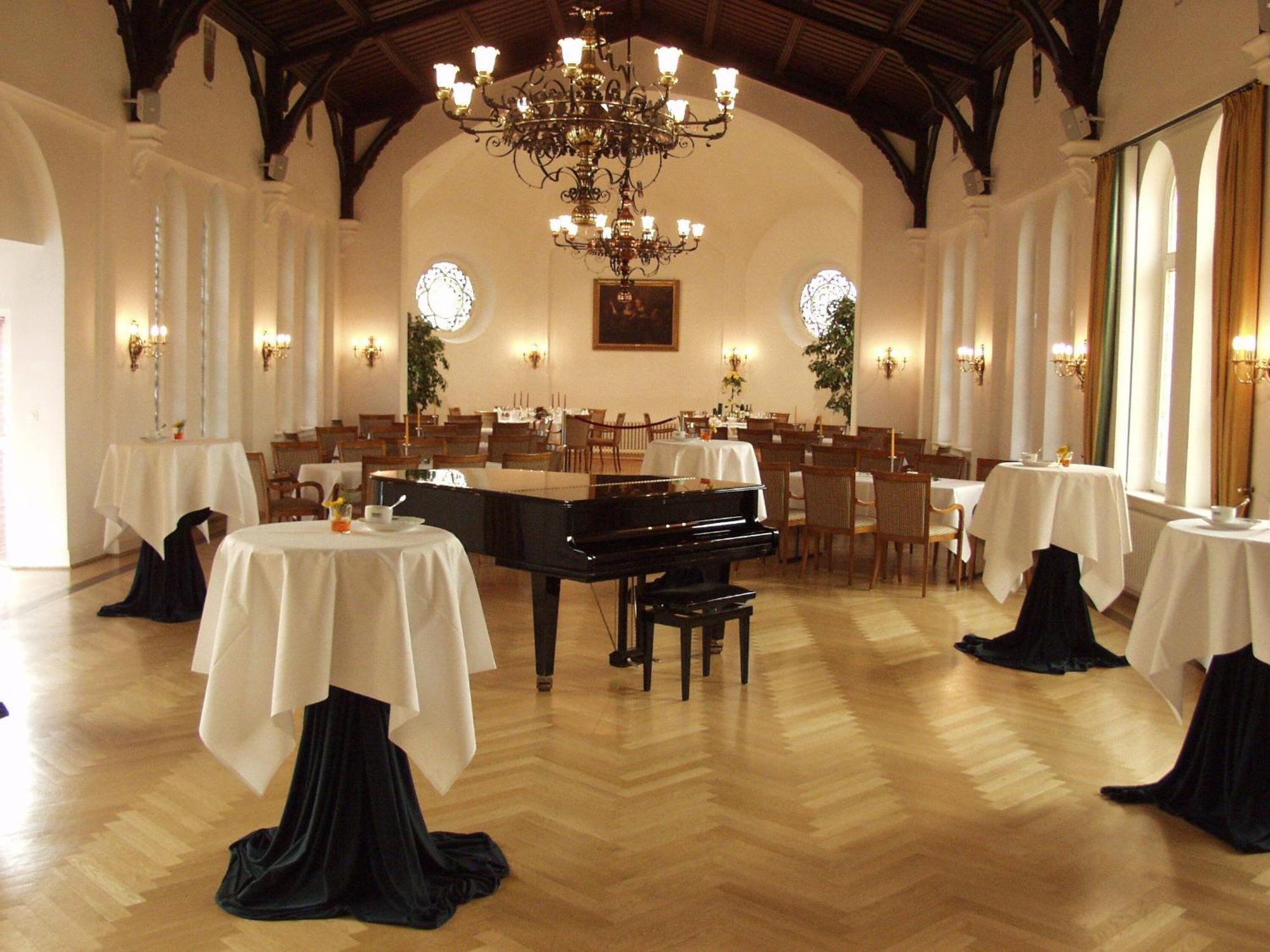 Hotel Altes Gymnasium Husum  Exteriér fotografie